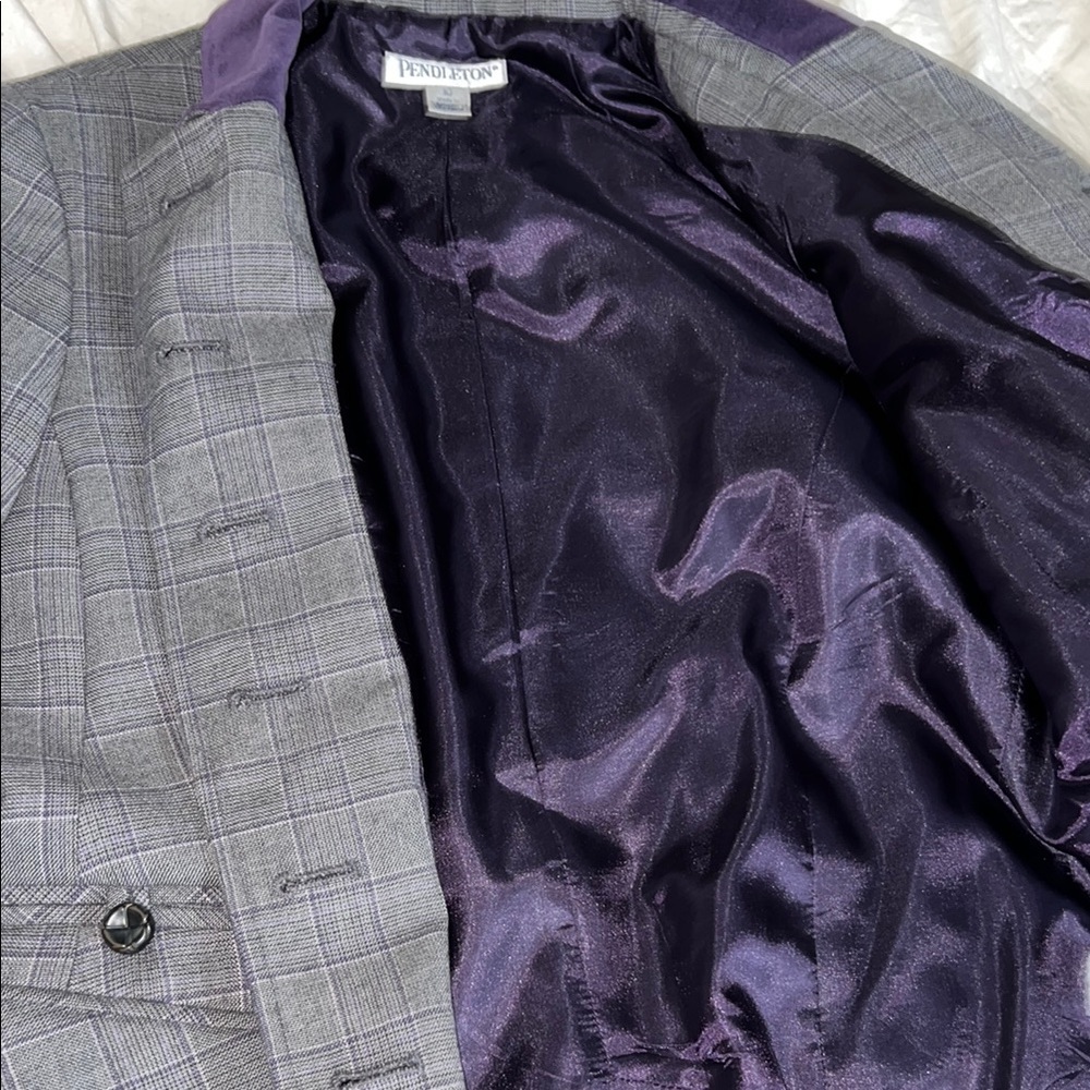 Pendleton Gray and Purple Plaid  Notched Lapel and Tailored Fit - Picture 7 of 7